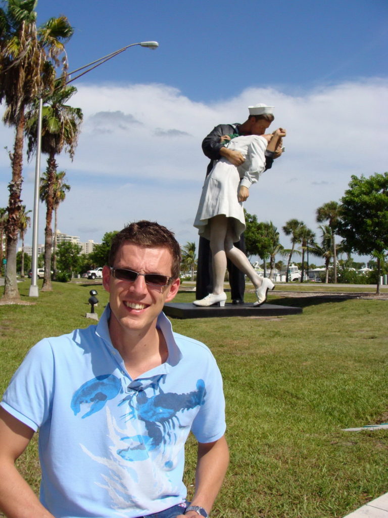 The Unconditional Surrender Installation, Sarasota, The United States, Florida, Blumil wheelchair, accessible travel