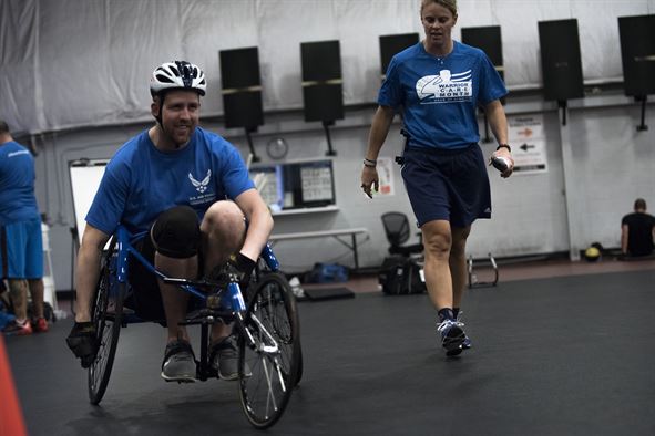 Crossfit for wheelchair users, sports for wheelchair users, electric wheelchair