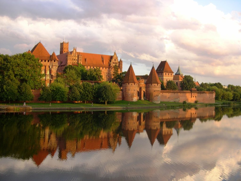 Malbork, Malbork Castle, Poland, electric wheelchair, all-terrain wheelchair, off-road wheelchair, Poland for wheelchair users, accessibility in Poland, accessible Poland