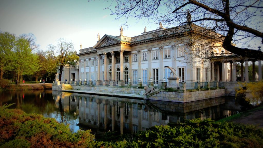 Warsaw, Łazienki Royal Castle, electric wheelchair, accessible travel, travel in a wheelchair, all-terrain wheelchair, wheelchair friendly travel, segway wheelchair